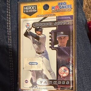 Derek Jeter Yankees Collectable Pro Magnets Player Card